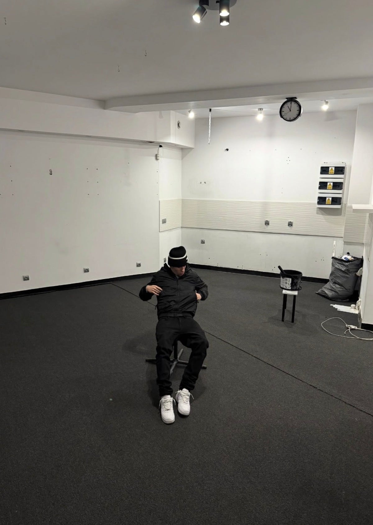 NEW CAVE